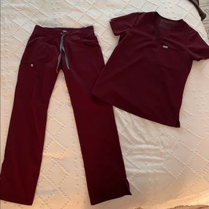 Figs Women’s Burgundy Scrub Set